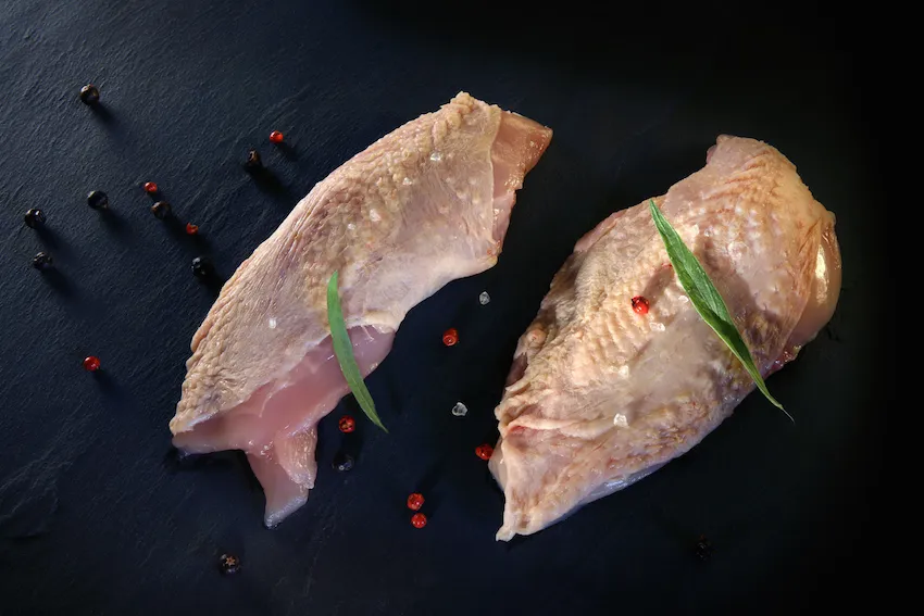 Filets de poulets avec peau bio